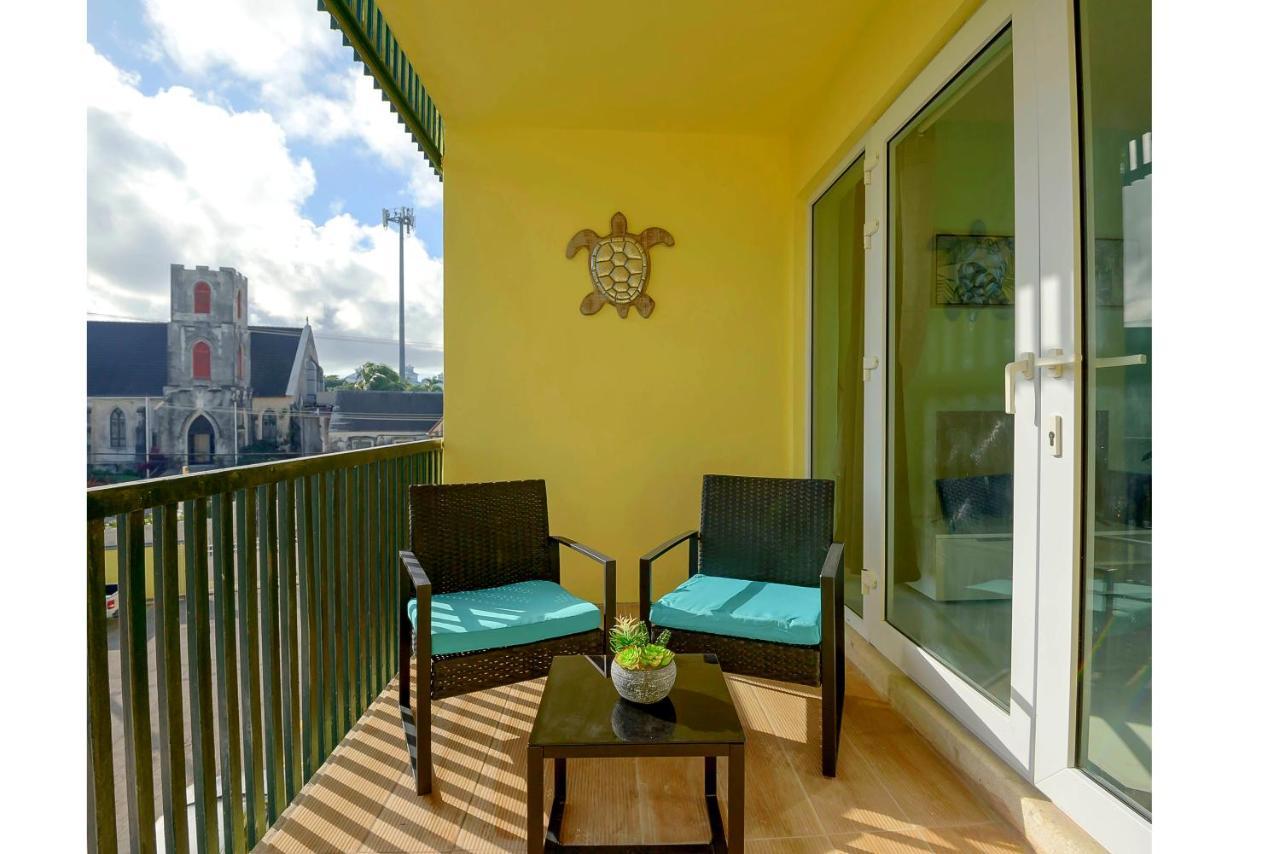 Apartment Lovely Apt Near Beach,downtown,24hr Security,pool *